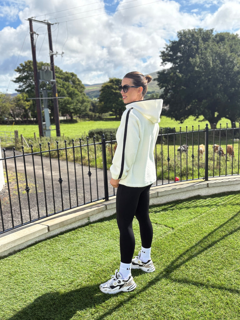 The Mono Fleece