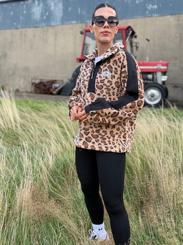 The Leo Fleece