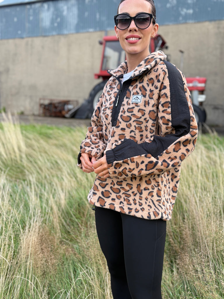 The Leo Fleece