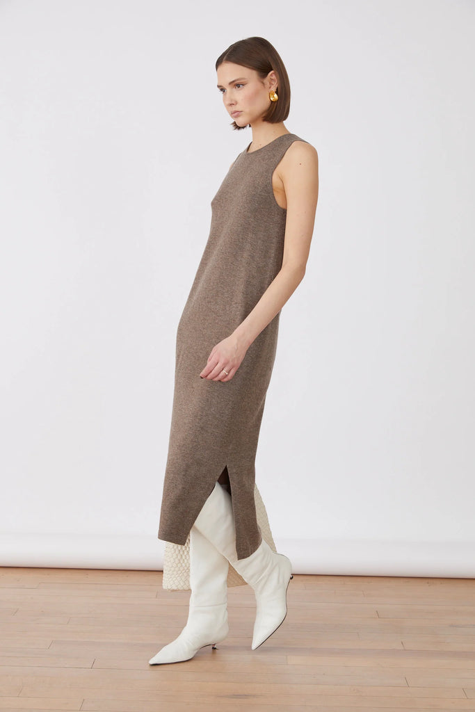SHEILA KNITTED DRESS - TAUPE