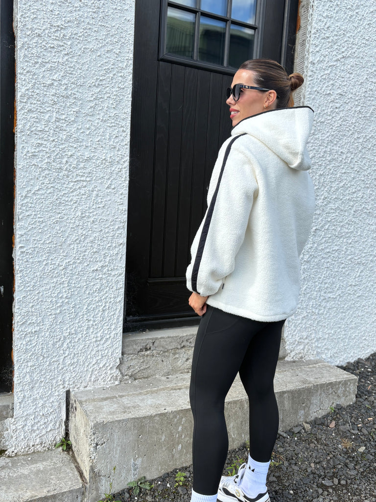 The Mono Fleece